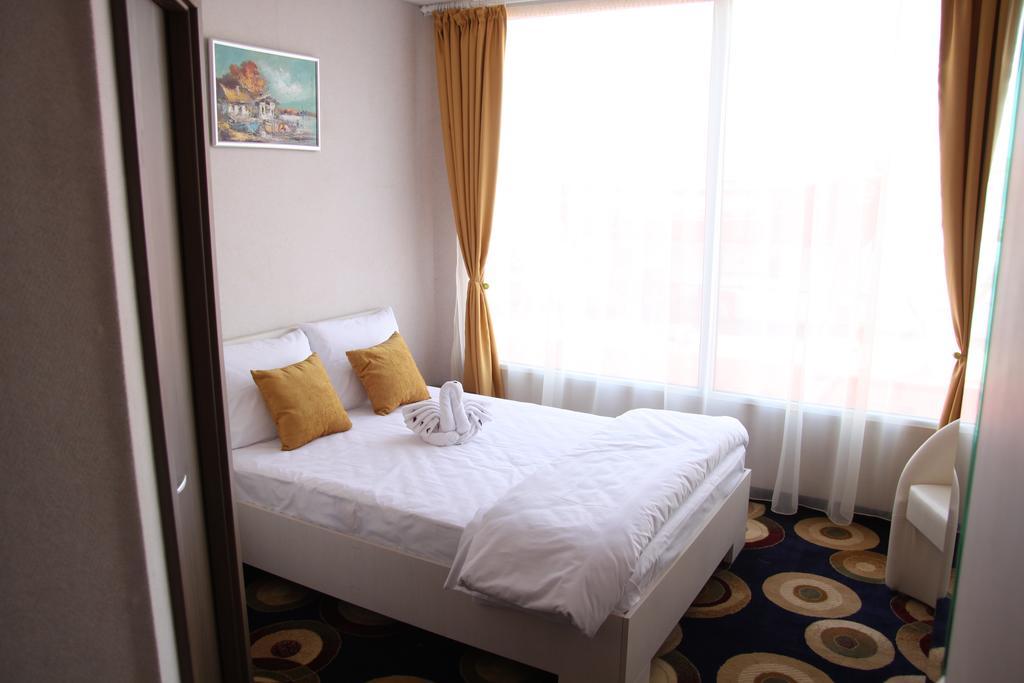 Hotel Bella Marina Jurilovca Buitenkant foto